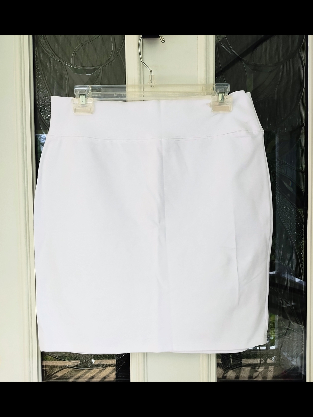Sweet White Stretch A-Line Skirt, Size XL